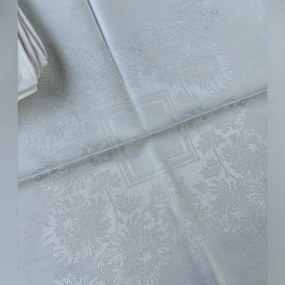 5 Soft White Damask Vintage Napkins. 16.5”sq.1950c. Mid Century Modern Tableware - Picture 2 of 10